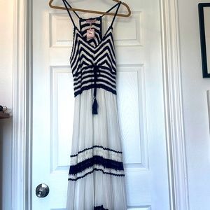 Brand new with tags Calypso fully lined maxi dress knit really long Afrani dress